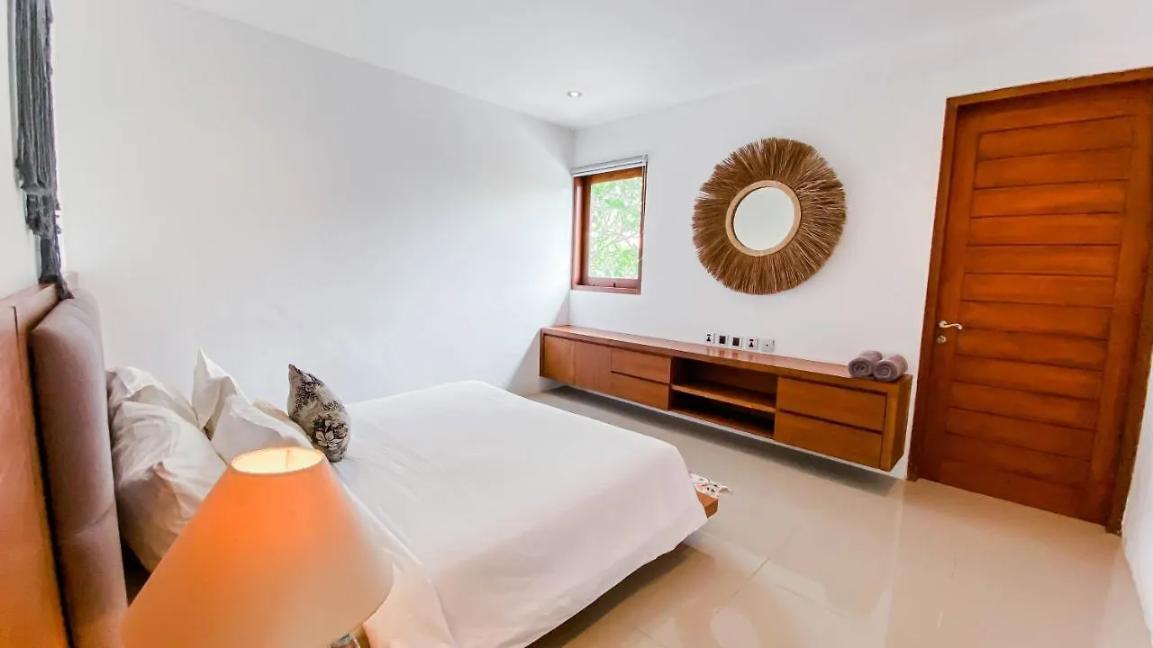 סמיניאק Casa Naima Petitenget Villa 0*,
